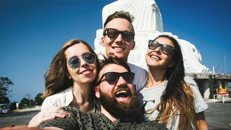 7 Destinasi Keren untuk Liburan Bareng Sahabat